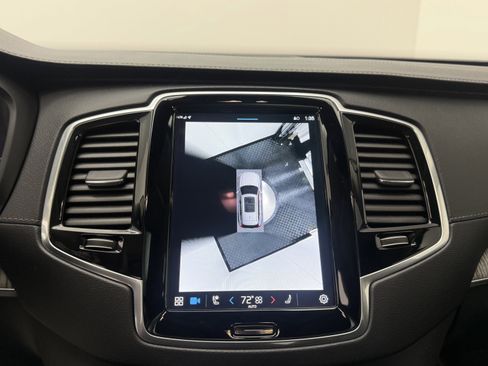 Certified 2024 Volvo XC90 B6 Ultimate w/ Protection Package Premier image 19