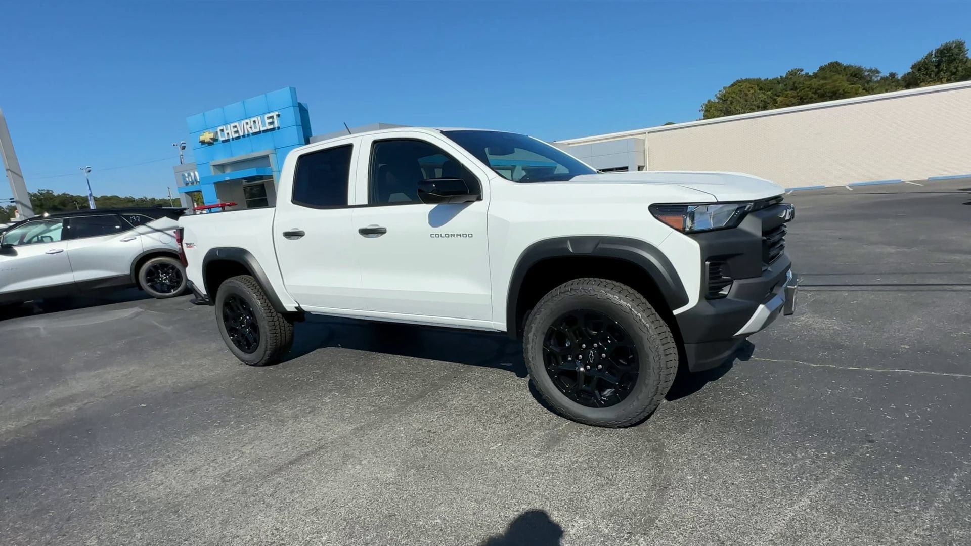 New 2026 Chevrolet Colorado Trail Boss AWD/4WD image 2
