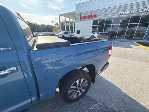 Used 2021 Toyota Tundra Limited w/ Limited Premium Package AWD/4WD image 10