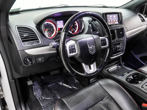 Used 2019 Dodge Grand Caravan GT FWD image 20