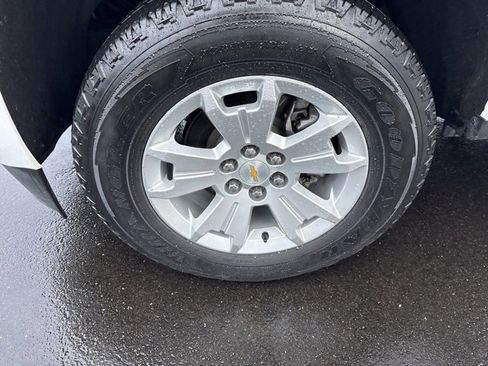 Used 2022 Chevrolet Colorado LT w/ LT Convenience Package image 20