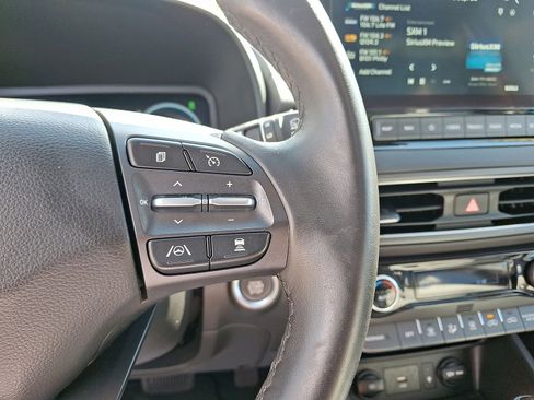 Certified 2023 Hyundai Kona Limited w/ Cargo Package image 24