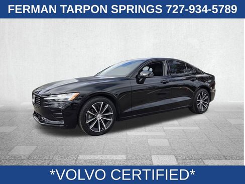 Certified 2022 Volvo S60 B5 Momentum image 6