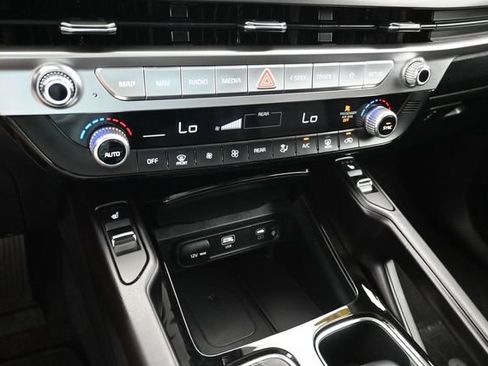 Used 2024 Kia Telluride S w/ S Sunroof Package AWD/4WD image 20