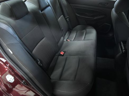 Used 2024 Nissan Altima 2.5 SV image 15