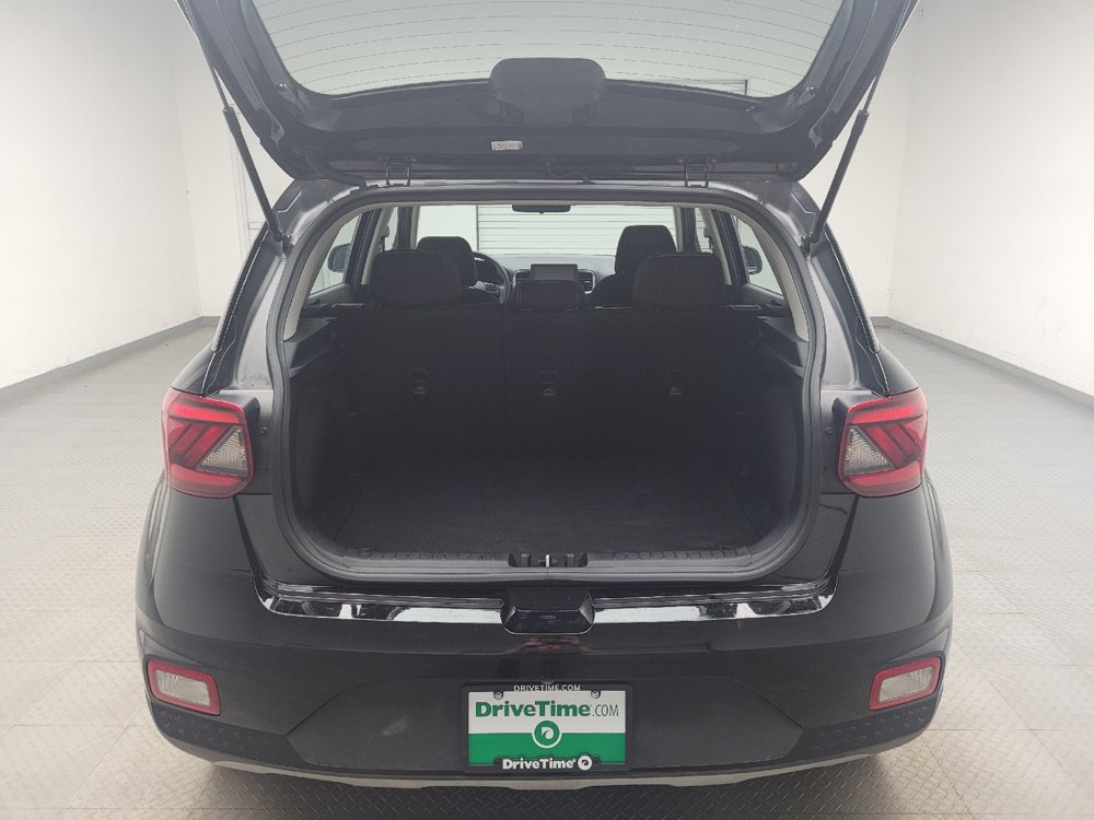 Used 2020 Hyundai Venue SEL FWD image 29