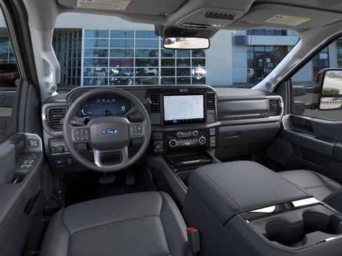 New 2026 Ford F250 Lariat w/ Black Appearance Package image 9