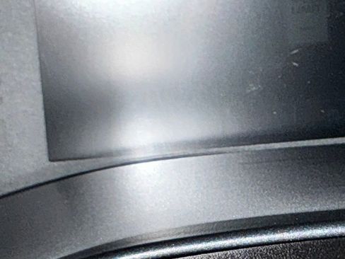 Used 2018 Chevrolet Colorado Z71 image 17