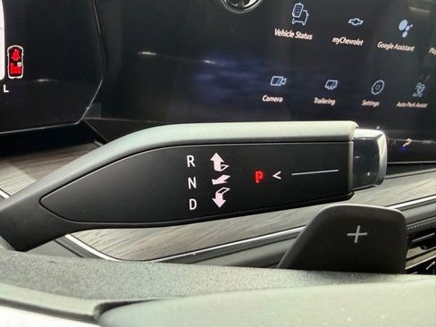 New 2026 Chevrolet Suburban LS w/ Max Trailering Package AWD/4WD image 28