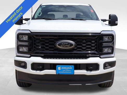 New 2026 Ford F250 XLT w/ XLT Premium Package AWD/4WD image 7