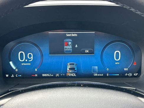 Certified 2025 Ford Escape Platinum image 25