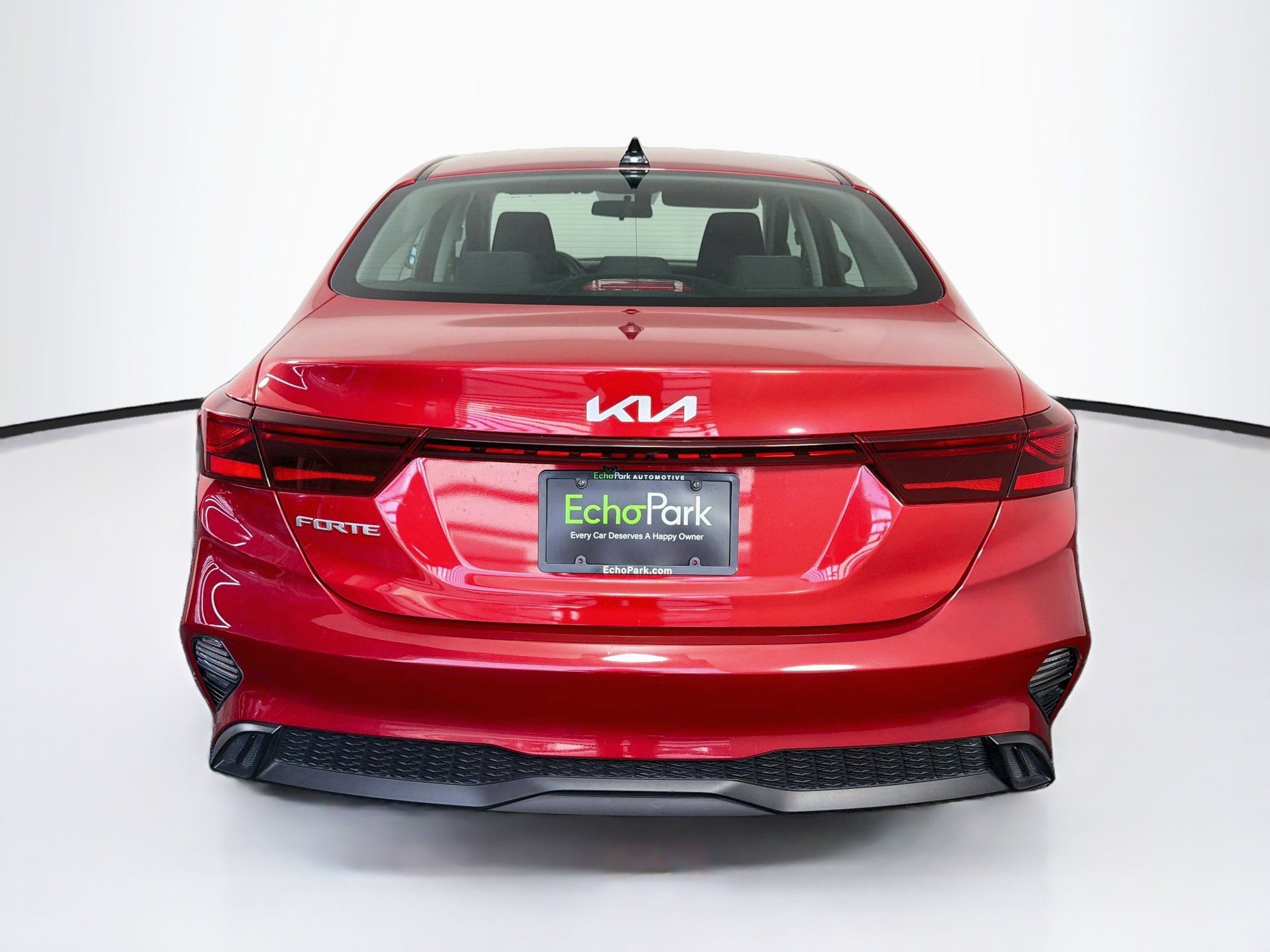 Used 2024 Kia Forte LXS FWD image 7