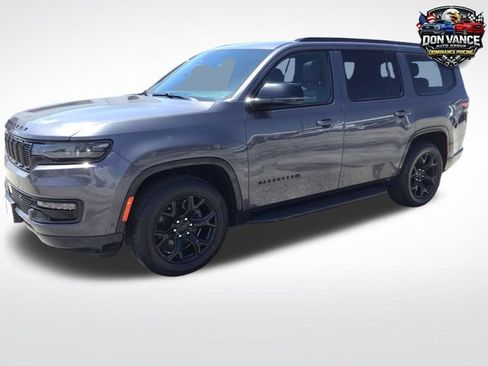 Used 2024 Jeep Wagoneer Series II AWD/4WD image 1