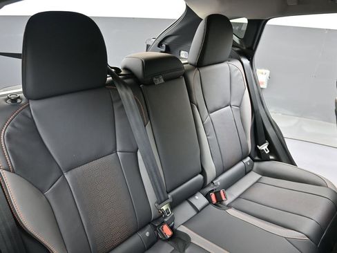 New 2025 Subaru Crosstrek 2.5i Limited w/ Crosstrek Mirror Package image 16