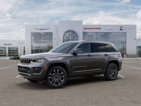 New 2025 Jeep Grand Cherokee Overland w/ Adv Protech Group III AWD/4WD image 2