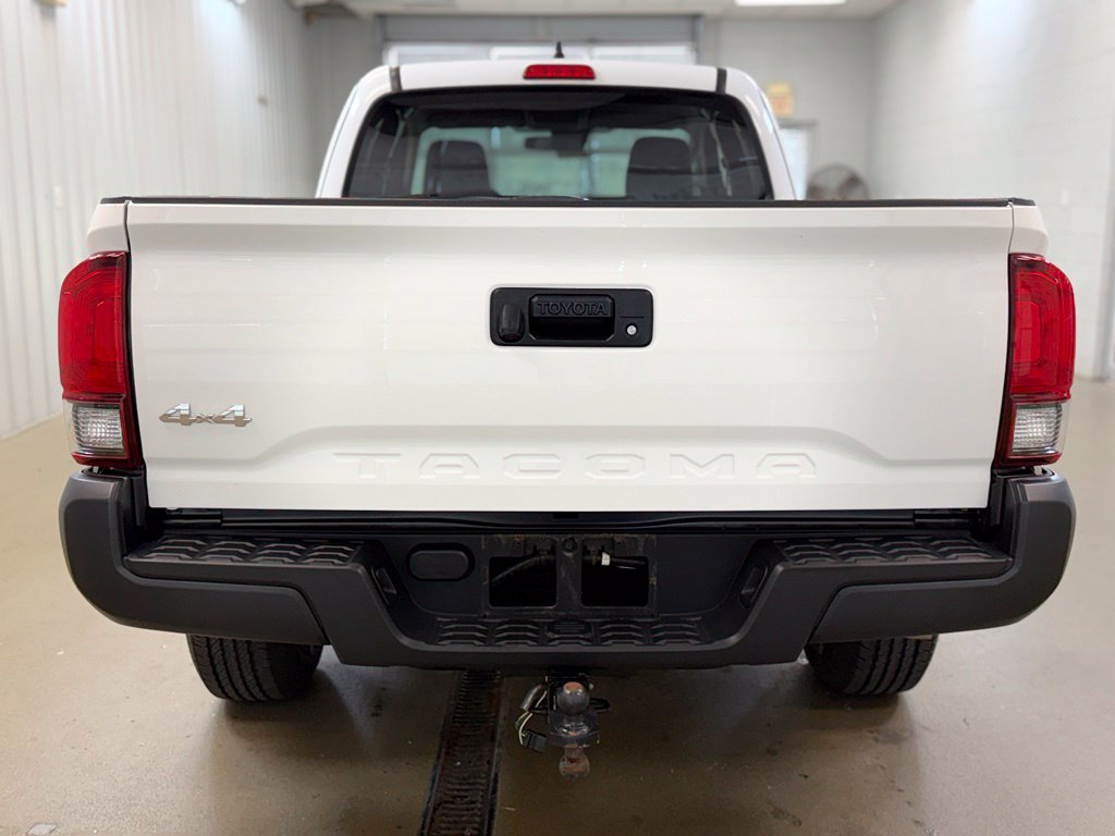Used 2020 Toyota Tacoma SR AWD/4WD image 7