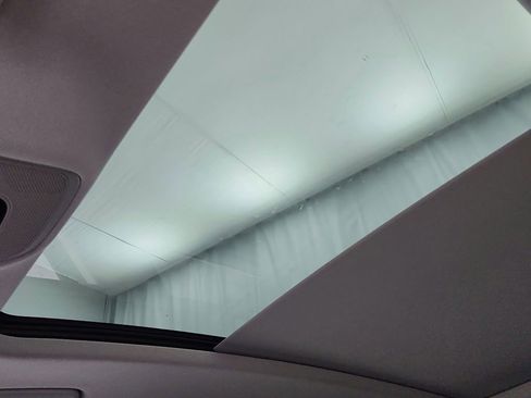 Used 2021 Audi Q5 Prestige w/ Prestige Package image 20