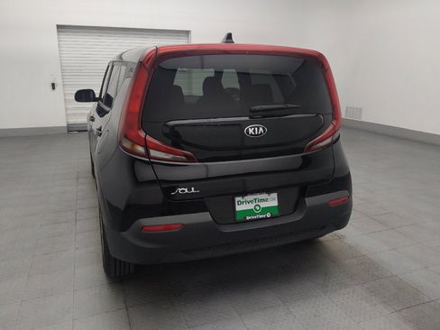 Used 2021 Kia Soul LX FWD image 6