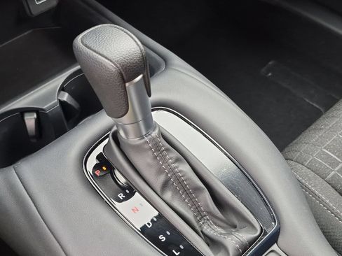 Used 2024 Honda HR-V LX image 23