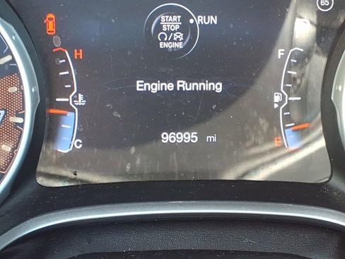 Used 2018 Jeep Compass Altitude w/ Popular Equipment Group image 19