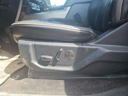 Used 2019 Ford F150 Platinum w/ Technology Package image 9