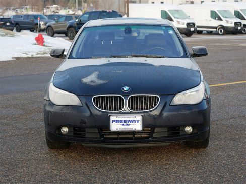 Used 2007 BMW 530xi Sedan image 8
