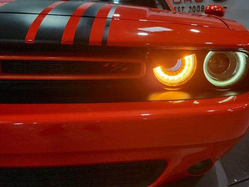Used 2022 Dodge Challenger R/T Scat Pack w/ Shaker Package RWD image 38