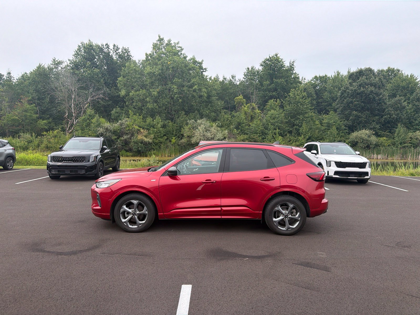 Used 2023 Ford Escape ST-Line w/ Equipment Group 301A FWD image 8