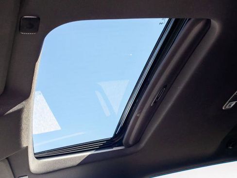 Used 2023 GMC Sierra 2500 AT4 w/ AT4 Preferred Package image 22