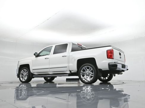 Used 2016 Chevrolet Silverado 1500 LTZ w/ LTZ Plus Package image 51