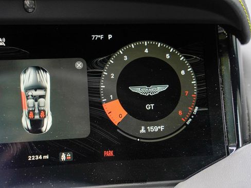 Used 2025 Aston Martin DB12 Coupe image 24