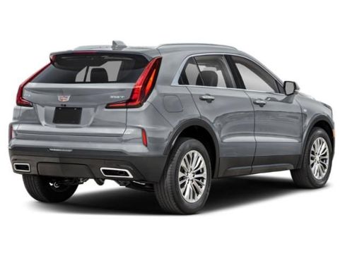Certified 2024 Cadillac XT4 Premium Luxury FWD image 3