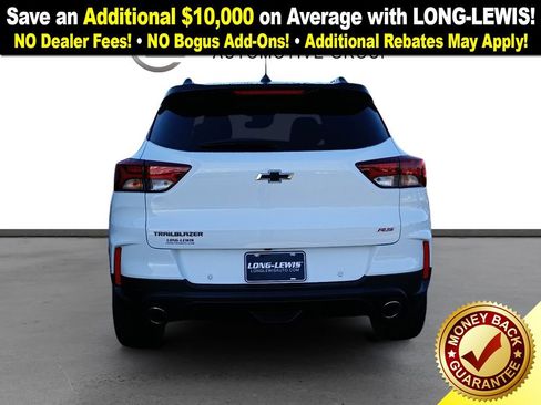 Used 2022 Chevrolet TrailBlazer RS w/ Sun and Liftgate Package image 5