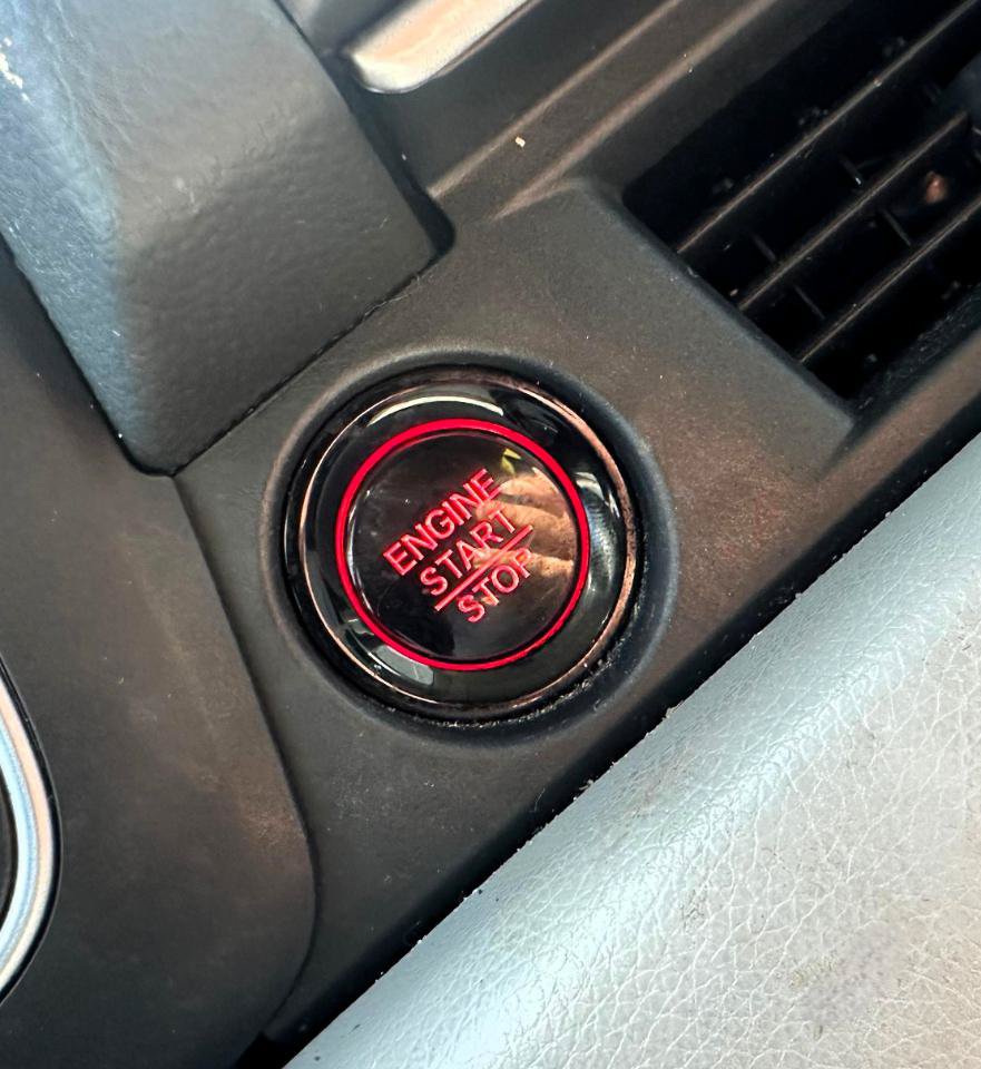 Used 2025 Honda Pilot Touring image 19