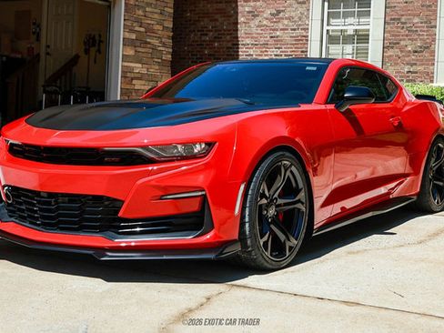 Used 2022 Chevrolet Camaro SS image 14