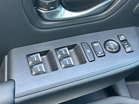 Used 2024 Honda Pilot TrailSport image 14