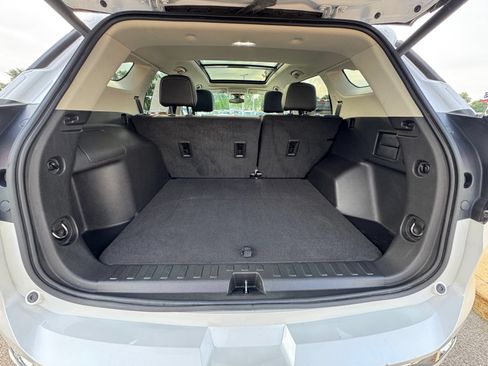 Used 2023 GMC Terrain Denali AWD/4WD image 17