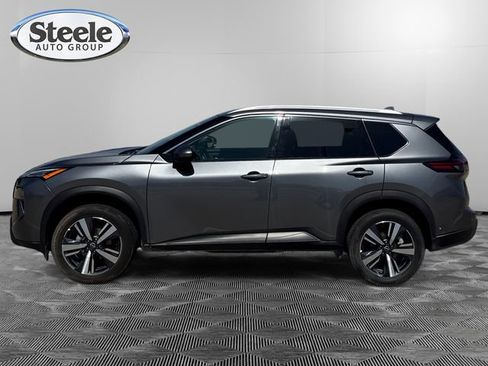 Used 2026 Nissan Rogue SL AWD/4WD image 2