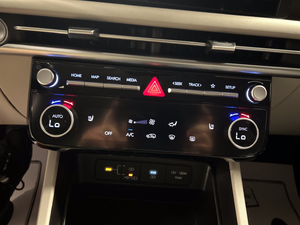 Used 2026 Hyundai Tucson SEL Plus FWD image 17
