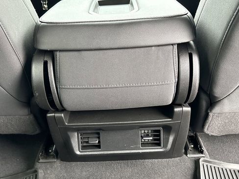 Used 2020 Chevrolet Silverado 1500 LT image 19