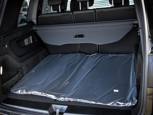 Certified 2025 Mercedes-Benz GLB 250 4MATIC image 8