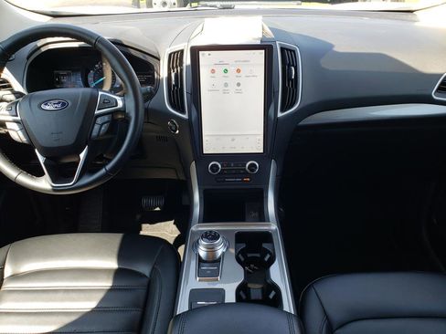 Used 2023 Ford Edge SEL w/ Convenience Package image 12