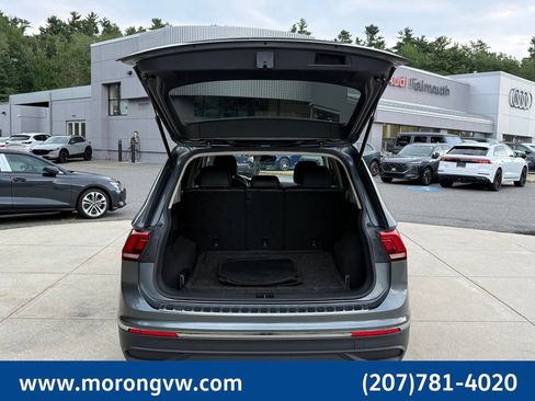 Used 2023 Volkswagen Tiguan SE w/ Panoramic Sunroof Package AWD/4WD image 16