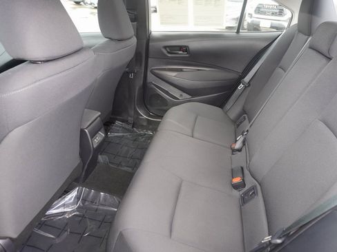 Certified 2025 Toyota Corolla LE image 8