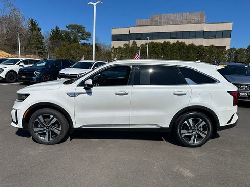 Used 2023 Kia Sorento EX AWD/4WD image 7