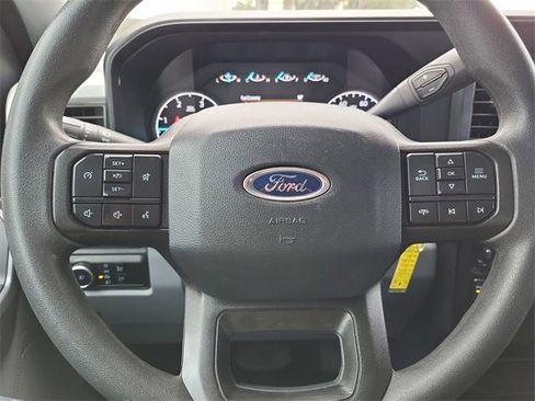 Used 2023 Ford F350 XLT image 11