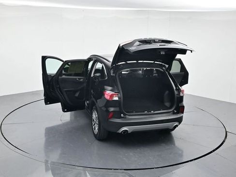 Used 2022 Ford Escape SEL image 44