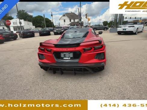 Used 2022 Chevrolet Corvette Stingray Premium Cpe w/ Z51 Performance Package RWD image 8