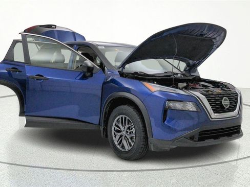 Used 2021 Nissan Rogue S AWD/4WD image 8