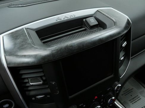 Used 2020 RAM 1500 Big Horn image 33